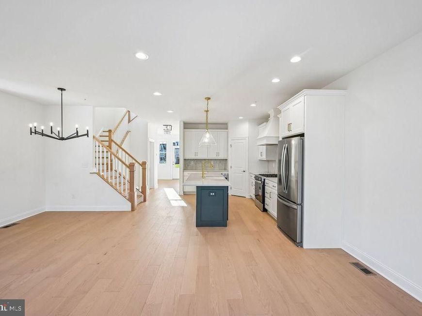 215 Foxhedge Rd., Unit LOT 14, Chalfont, PA 18914 Main Photo