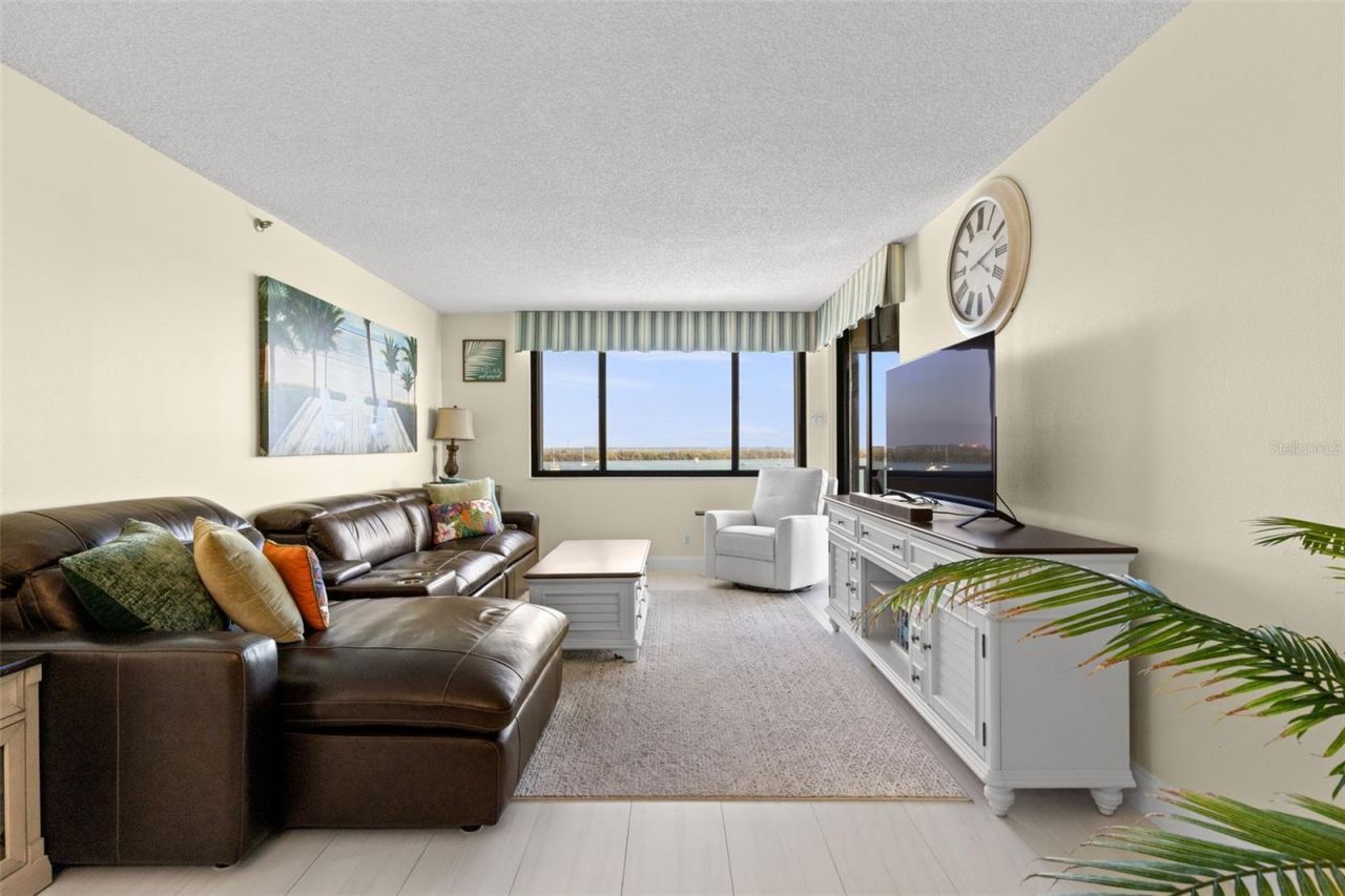 6287 Bahia Del Mar Circle, Unit 407, Saint Petersburg, FL 33715 Photo