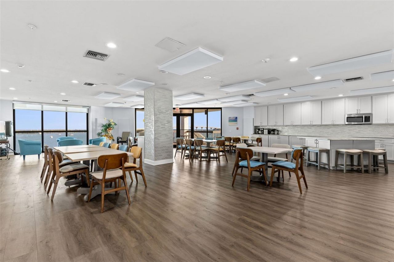 6287 Bahia Del Mar Circle, Unit 407, Saint Petersburg, FL 33715 Photo