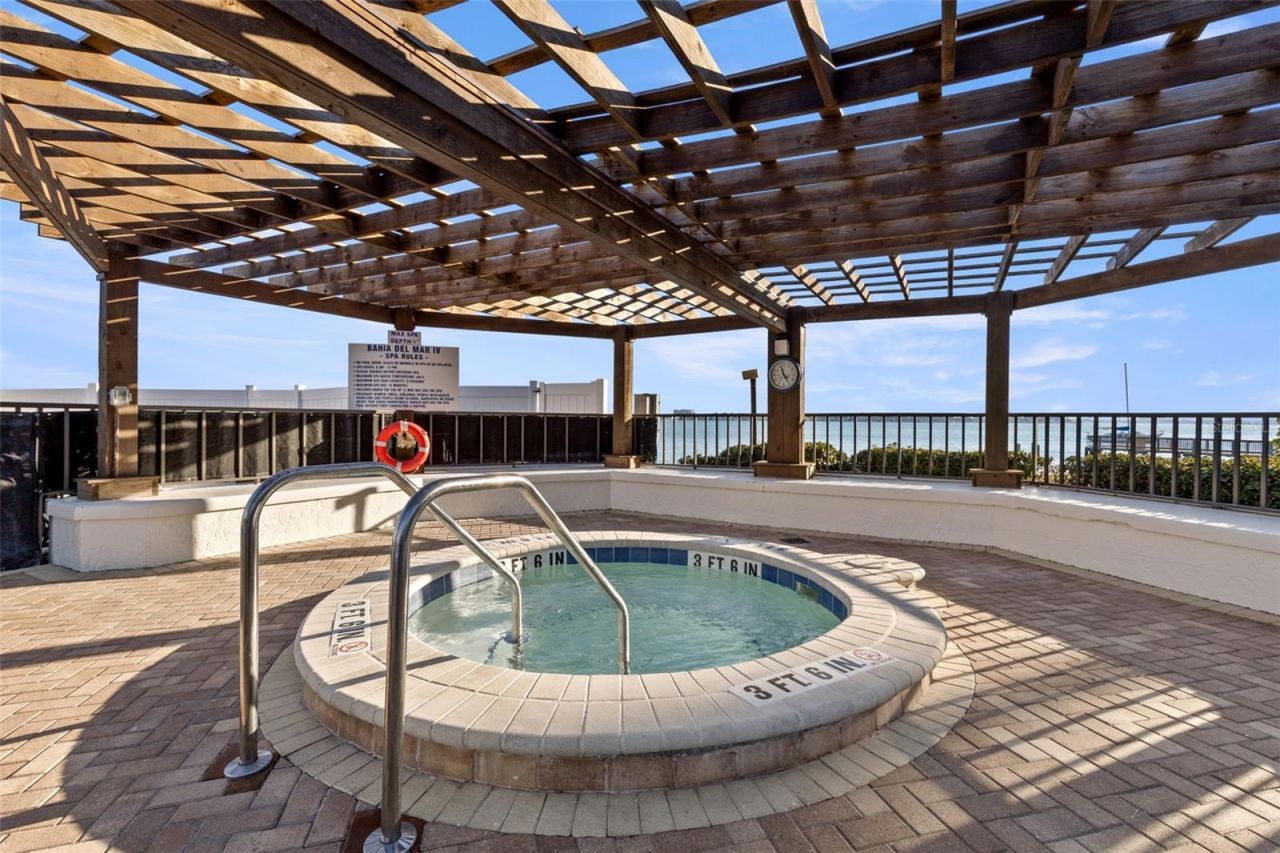 6287 Bahia Del Mar Circle, Unit 407, Saint Petersburg, FL 33715 Photo