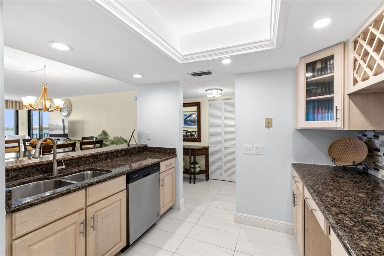 6287 Bahia Del Mar Circle, Unit 407, Saint Petersburg, FL 33715 Photo