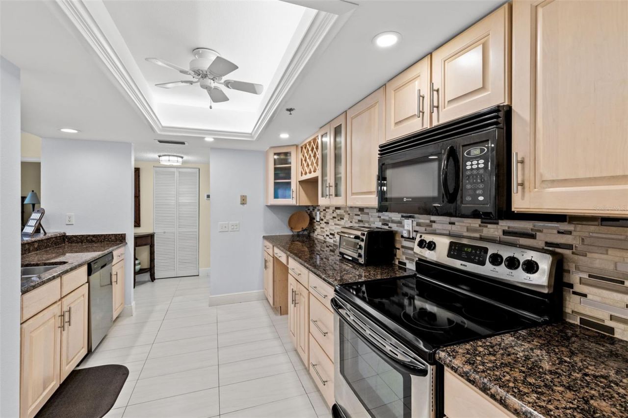 6287 Bahia Del Mar Circle, Unit 407, Saint Petersburg, FL 33715 Photo