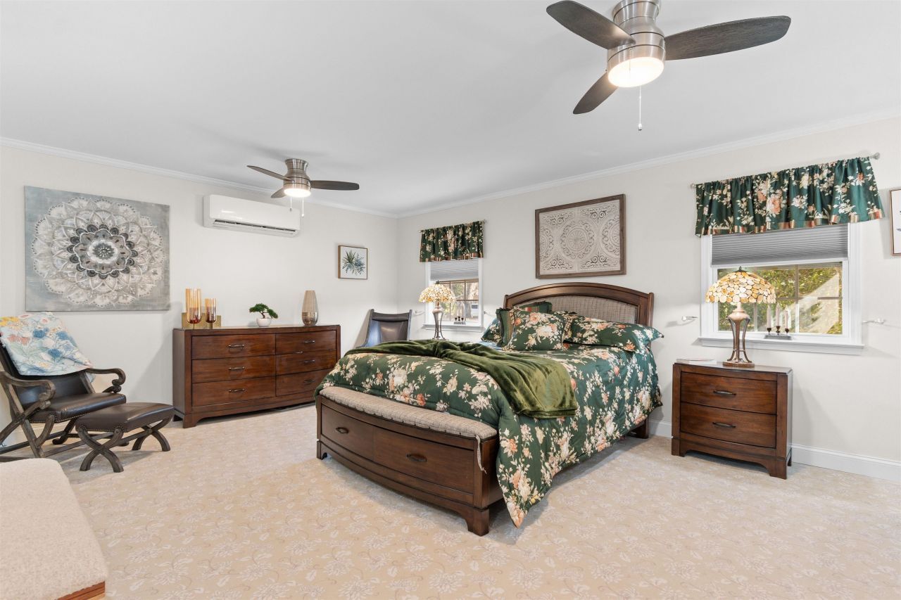 1010 Moss Dr. Photo 17