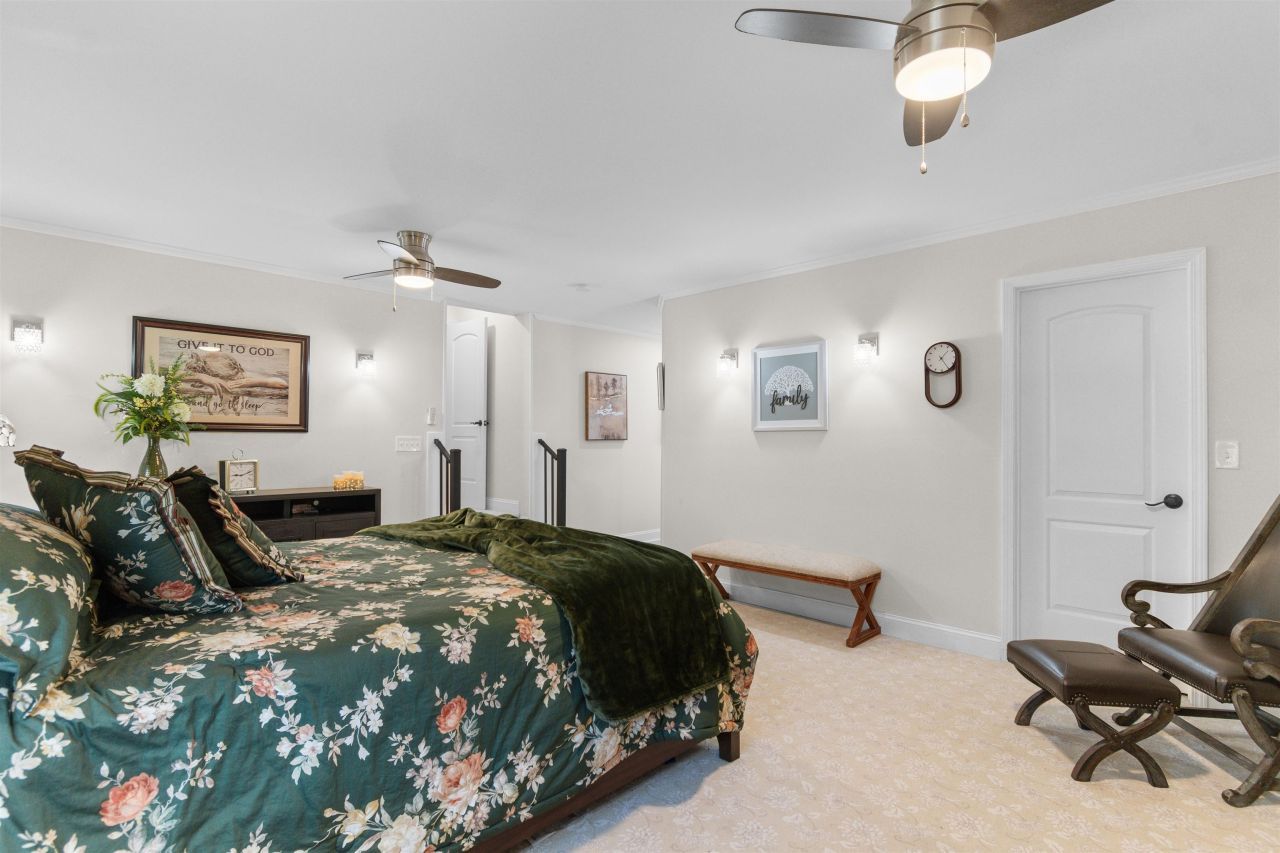 1010 Moss Dr. Photo 18