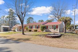 1010 Moss Dr. photo 4