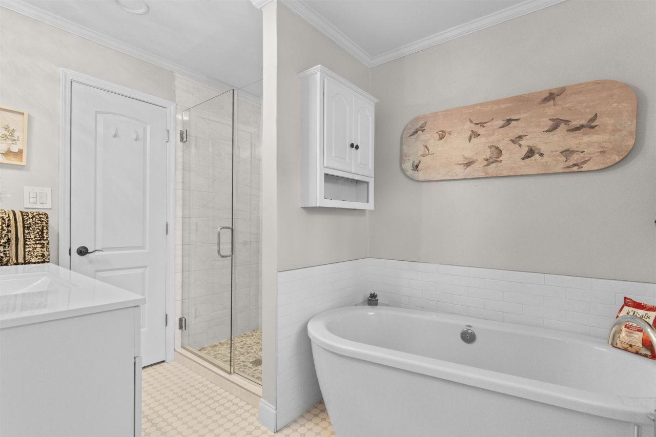 1010 Moss Dr. Photo 22