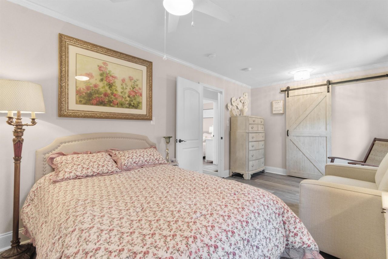 1010 Moss Dr. Photo 26