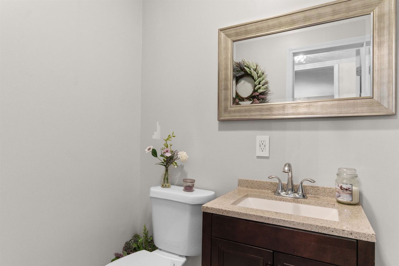 1010 Moss Dr. Photo 27