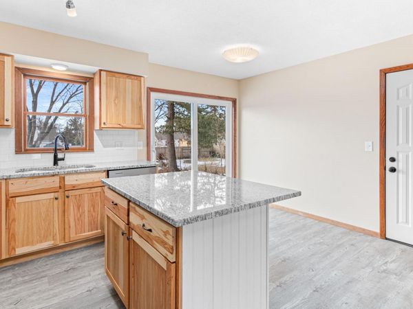 1231 Laurel Avenue, Saint Paul Park, MN 55071