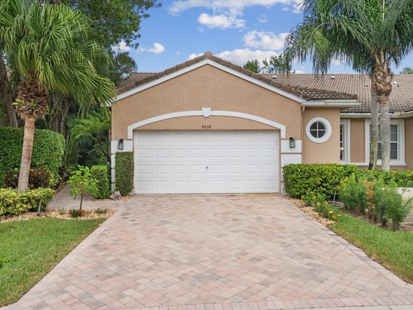 4659 Carlton Golf Drive, Lake Worth, FL 33449