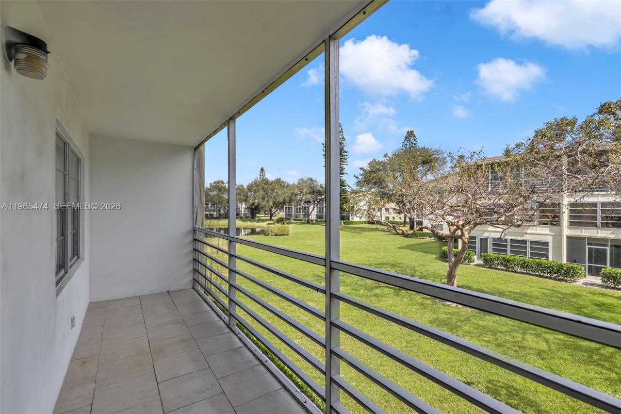 152 Dorset D, Unit 152, Boca Raton, FL 33434 Photo