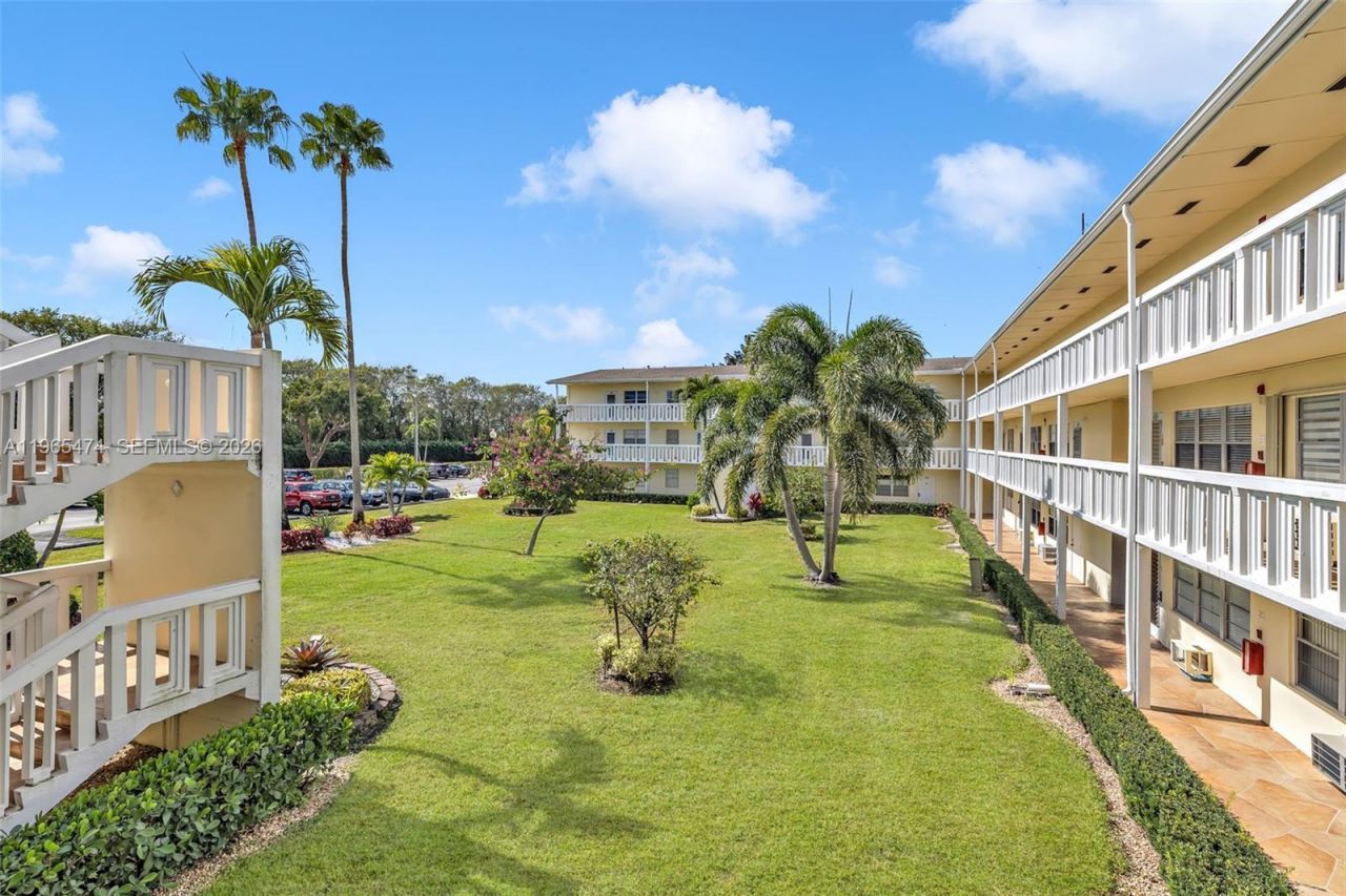 152 Dorset D, Unit 152, Boca Raton, FL 33434 Photo