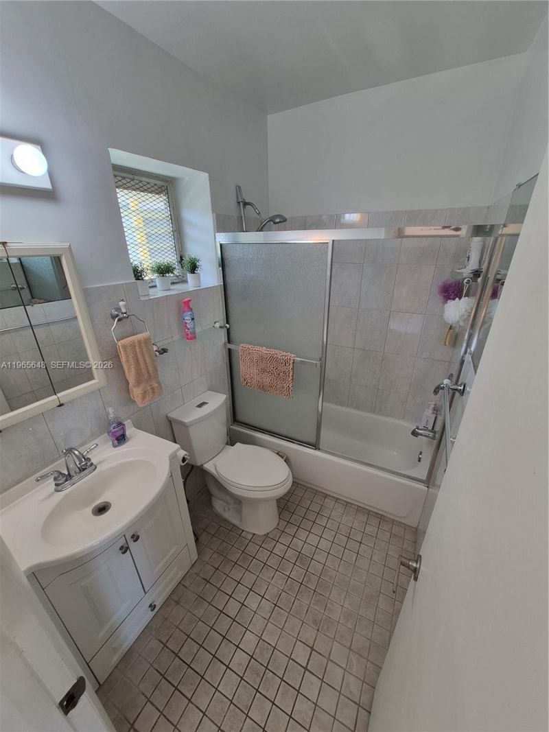 520 Euclid Ave, Unit 8, Miami Beach, FL 33139 Photo