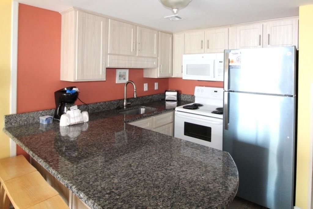 1605 S Ocean Blvd. Photo 13