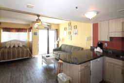 1605 S Ocean Blvd. photo 4