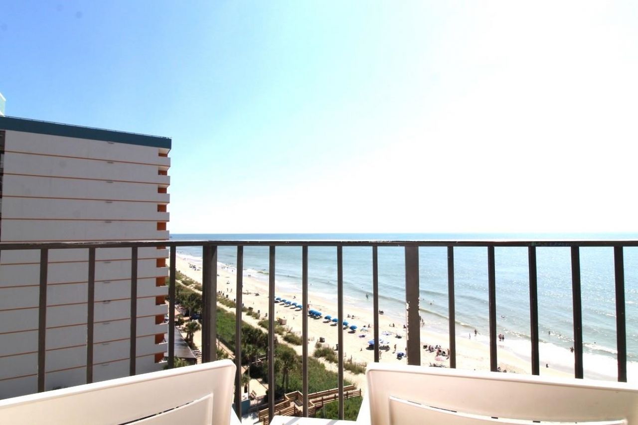 1605 S Ocean Blvd. Photo 8