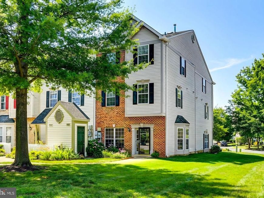 300 Roff Point Drive, Odenton, MD 21113 Main Photo