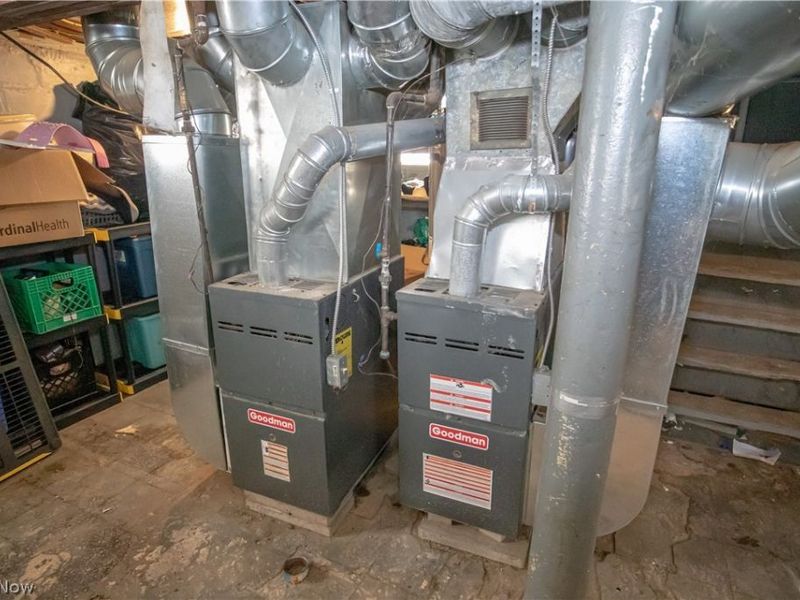 1193 E 172nd Street, Cleveland, OH 44119 Photo 18