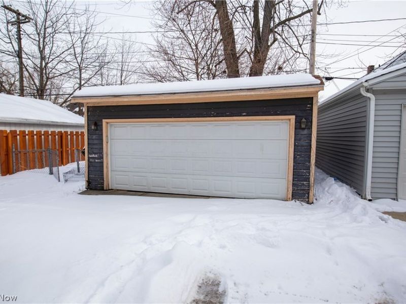 1193 E 172nd Street, Cleveland, OH 44119 Photo 5