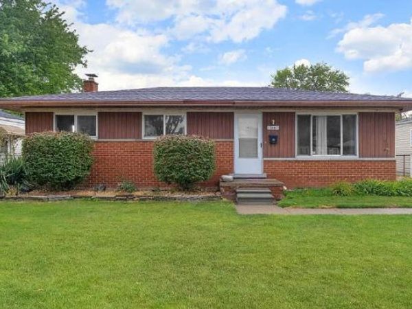 13467 Charlotte Avenue, Warren, MI 48089