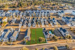 720 Crystal Water Way  photo 4