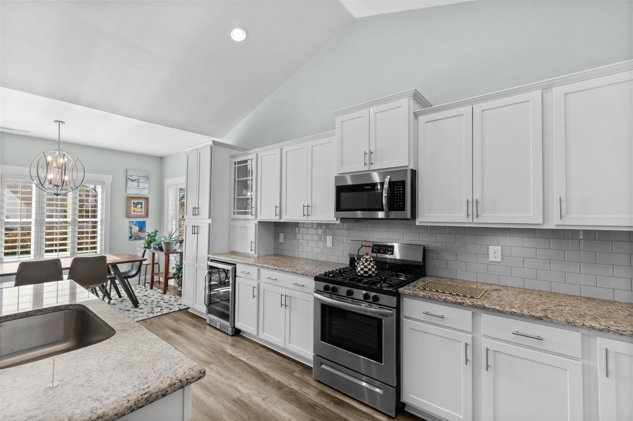 2813 Grassland Ln. Photo 15