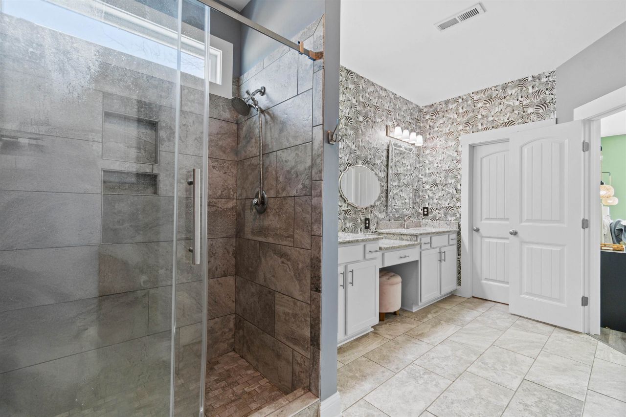 2813 Grassland Ln. Photo 22