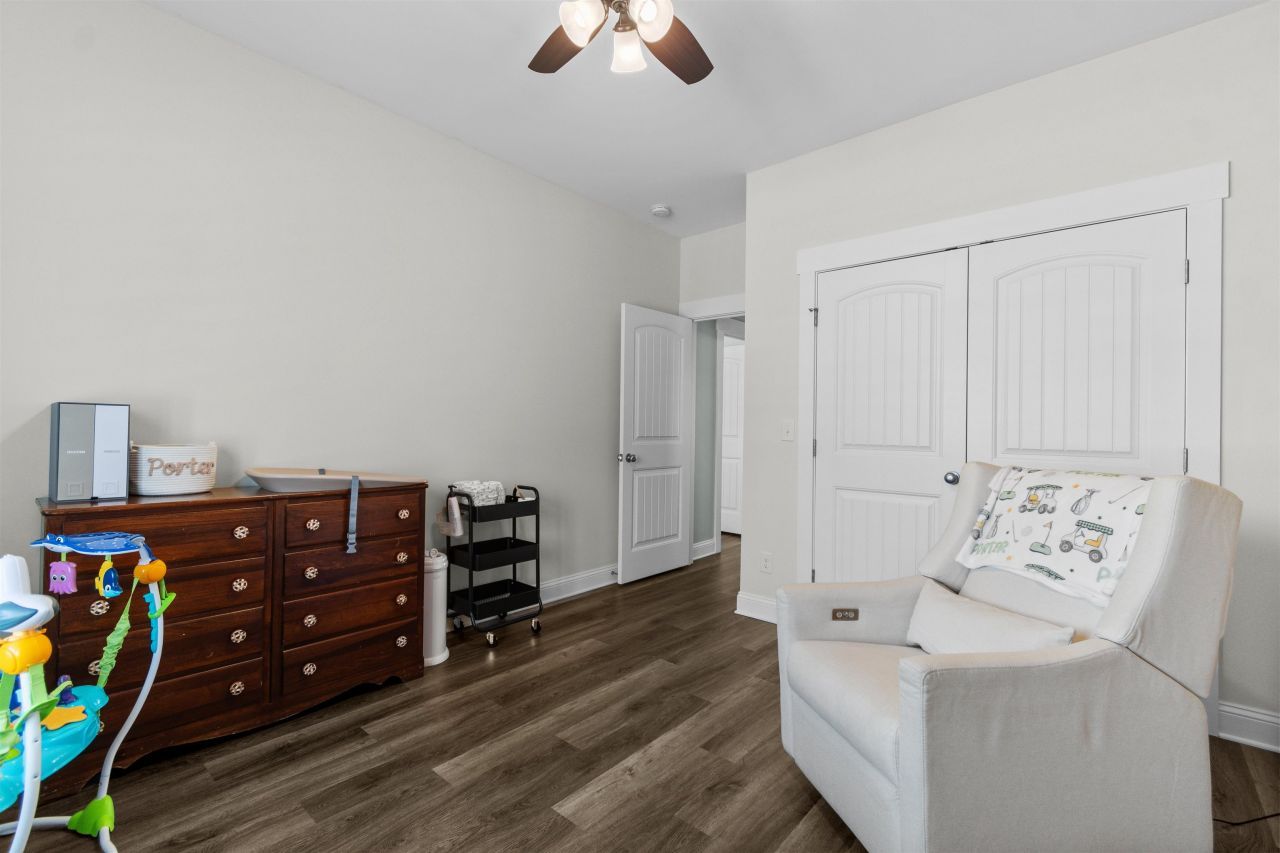 2813 Grassland Ln. Photo 27