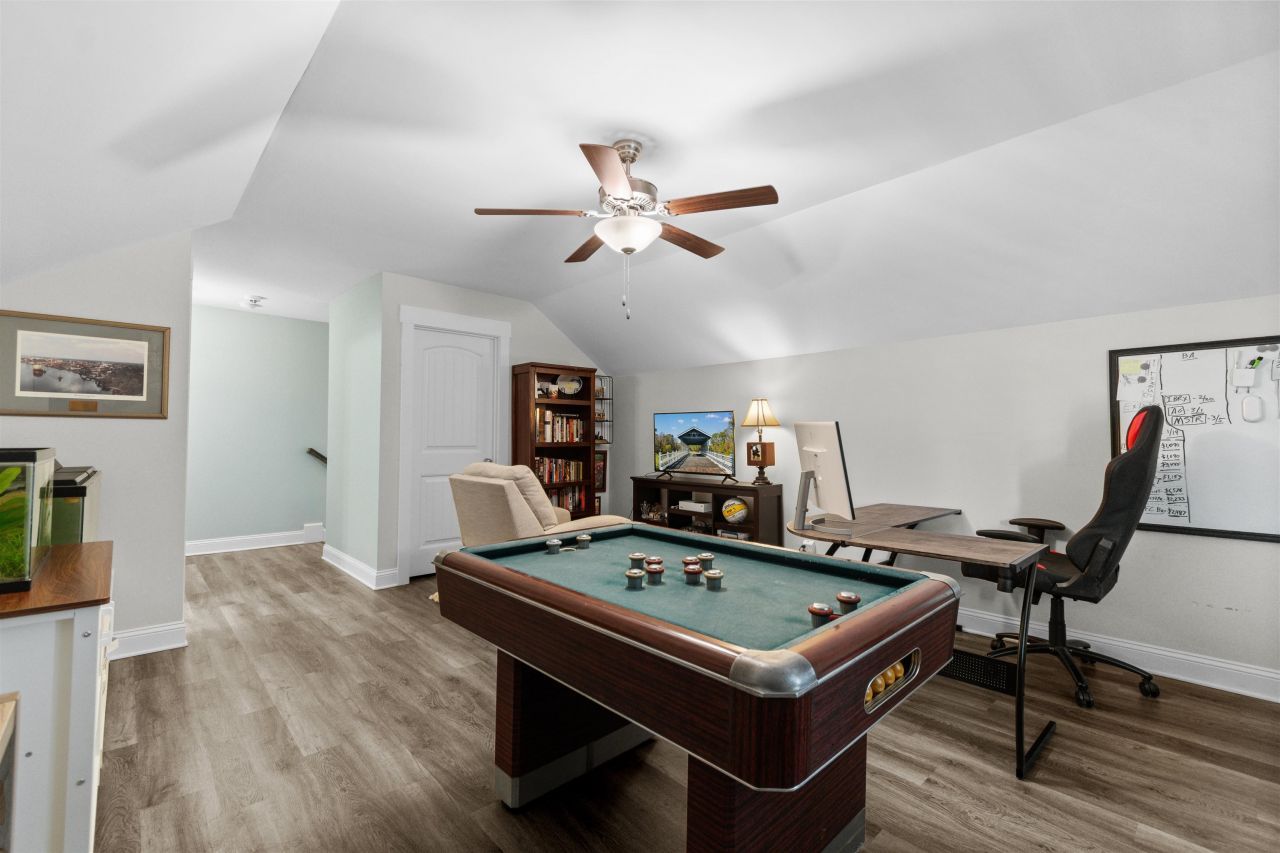 2813 Grassland Ln. Photo 28