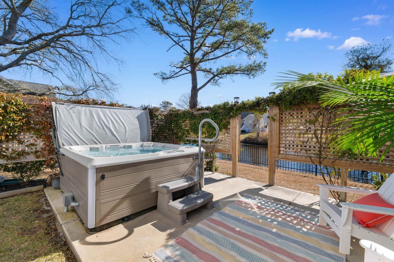 2813 Grassland Ln. Photo 35