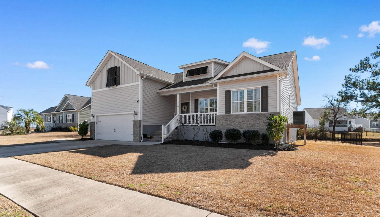 2813 Grassland Ln. Photo 4