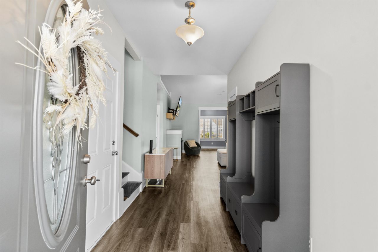 2813 Grassland Ln. Photo 6