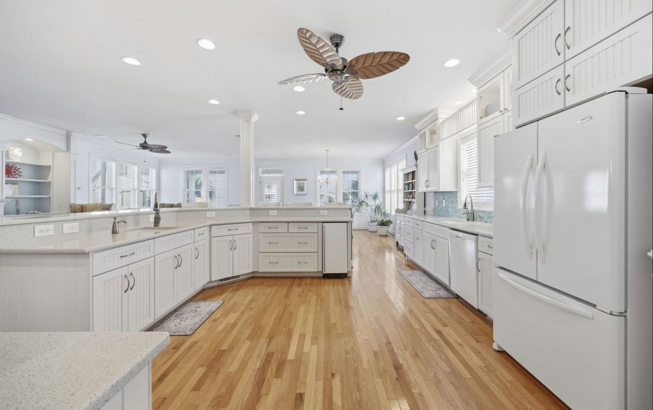 211 N 58th Ave. N Photo 15