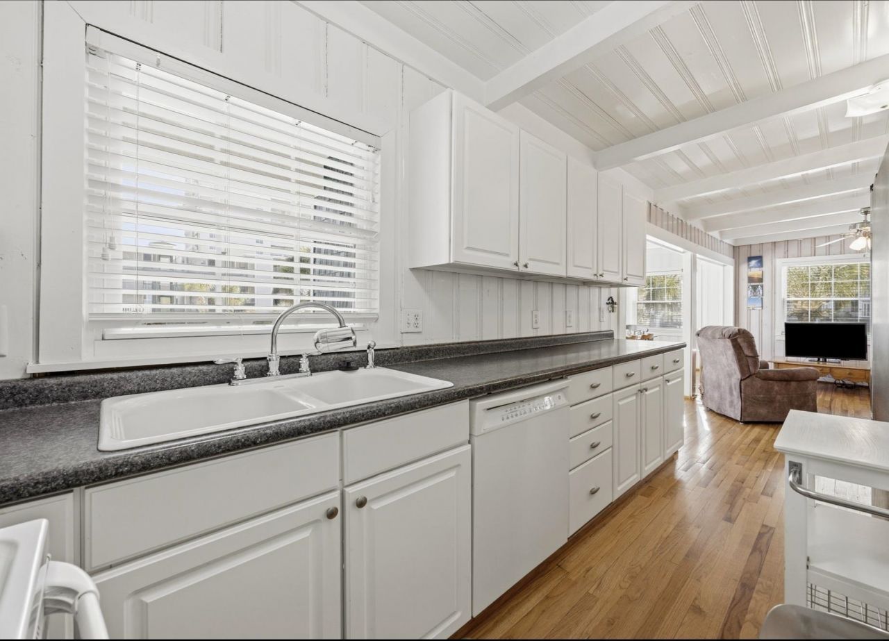 211 N 58th Ave. N Photo 41