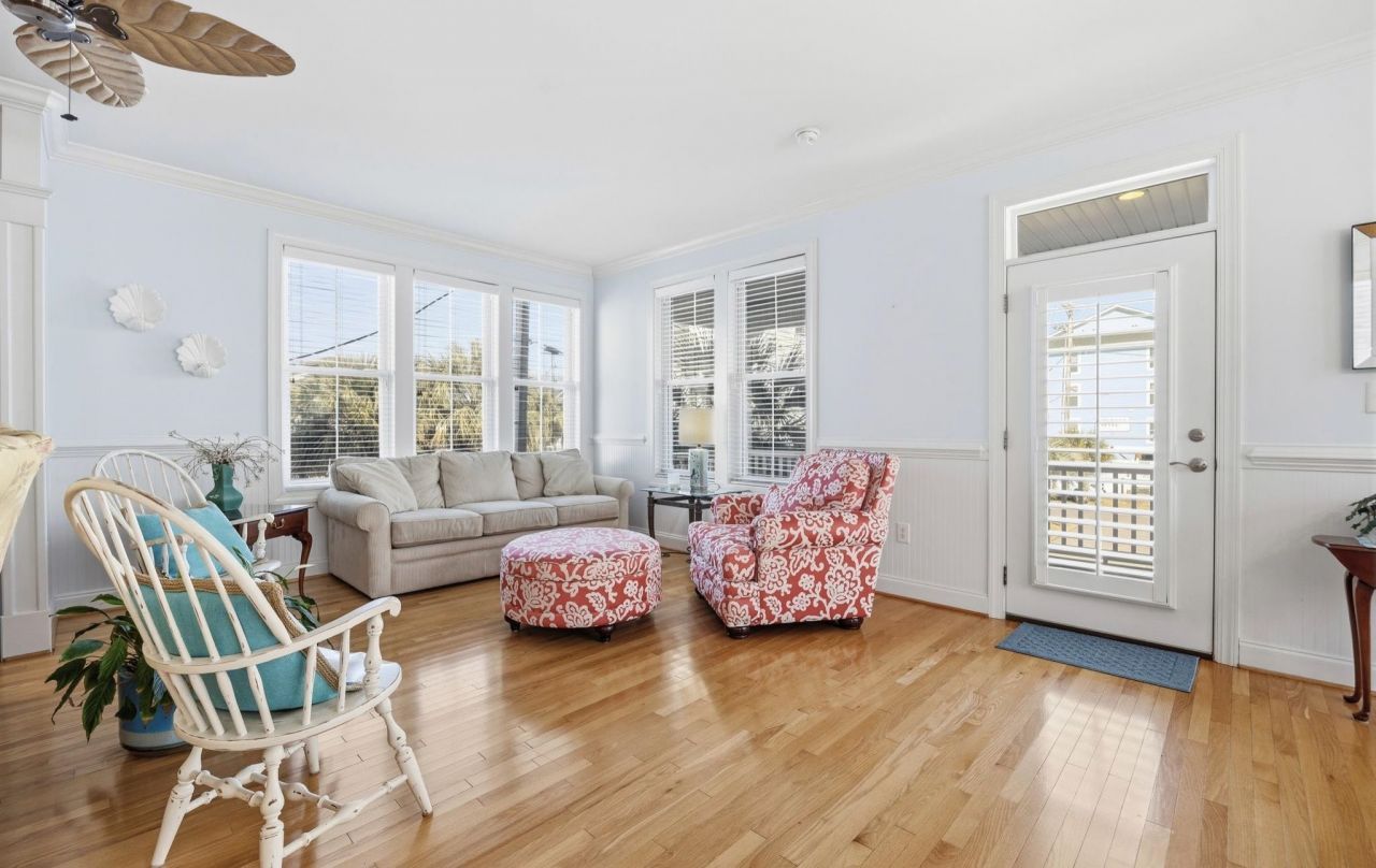 211 N 58th Ave. N Photo 5