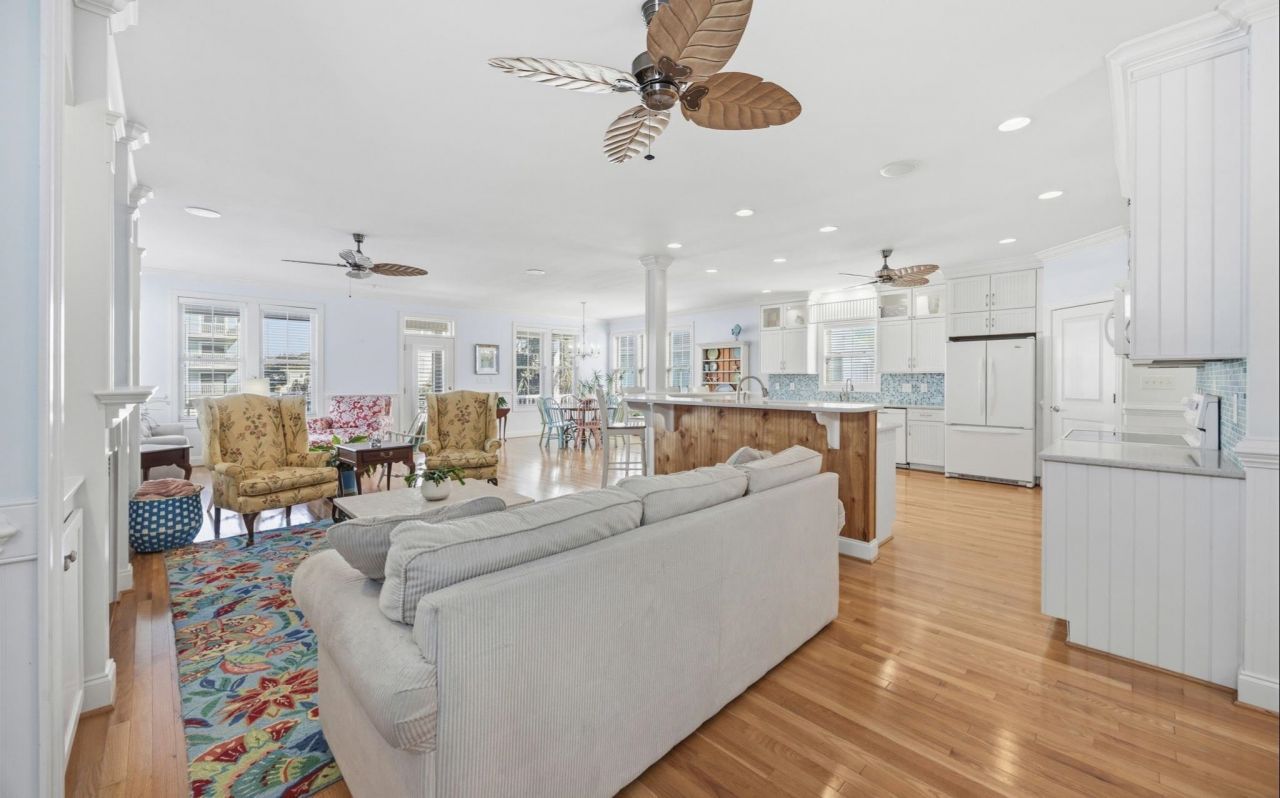 211 N 58th Ave. N Photo 8
