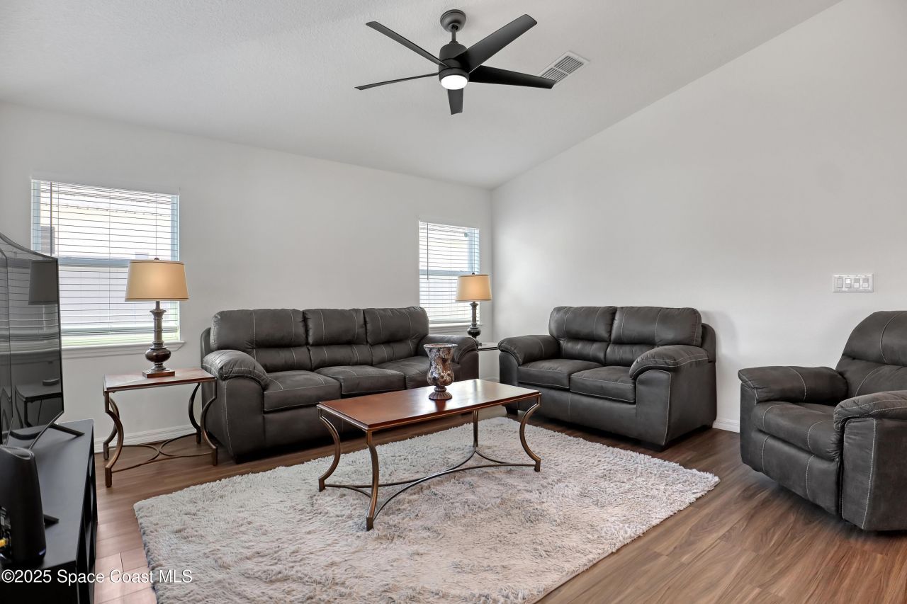 1028 Corbin Circle Sw, Palm Bay, FL 32908 Photo
