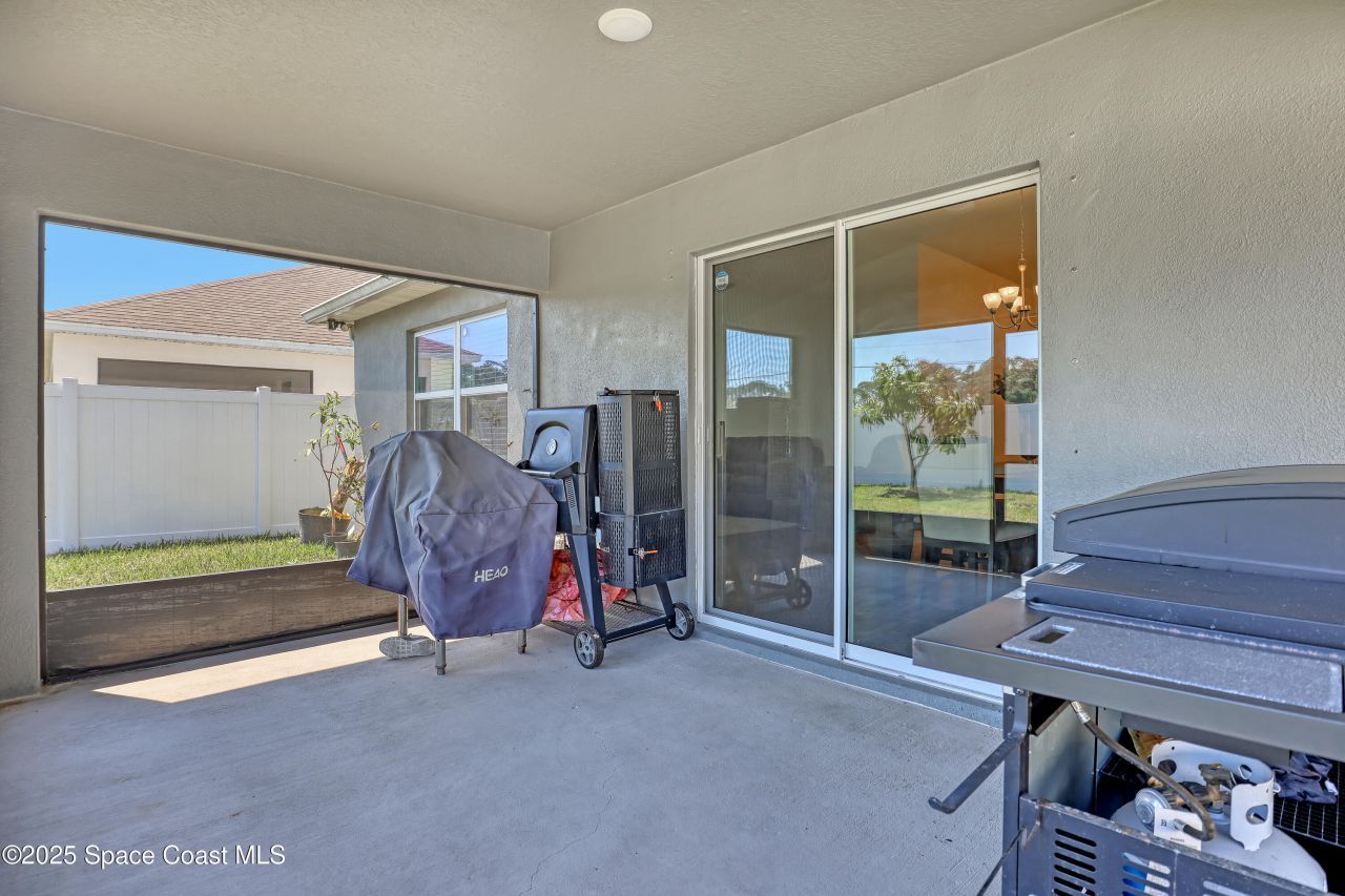 1028 Corbin Circle Sw, Palm Bay, FL 32908 Photo