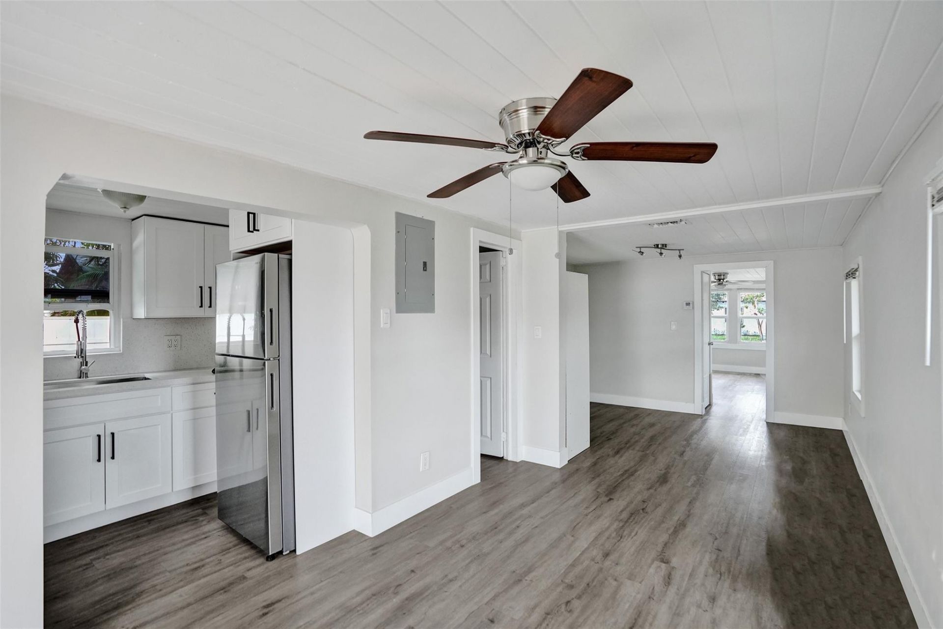 1201 N Andrews Avenue, Fort Lauderdale, FL 33311 Photo