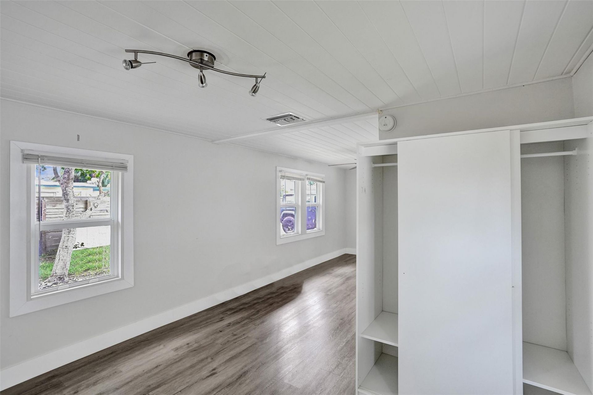 1201 N Andrews Avenue, Fort Lauderdale, FL 33311 Photo