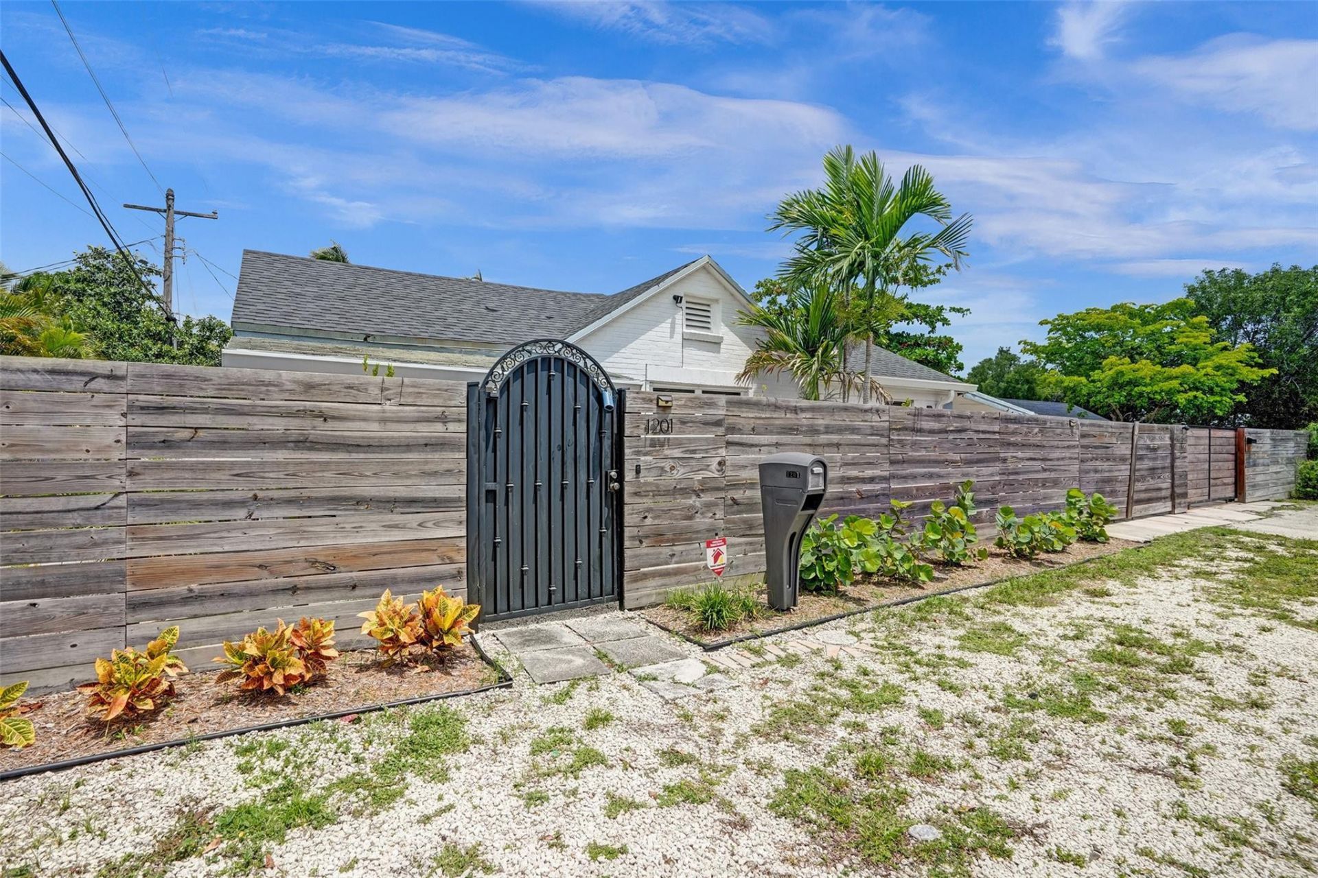 1201 N Andrews Avenue, Fort Lauderdale, FL 33311 Photo