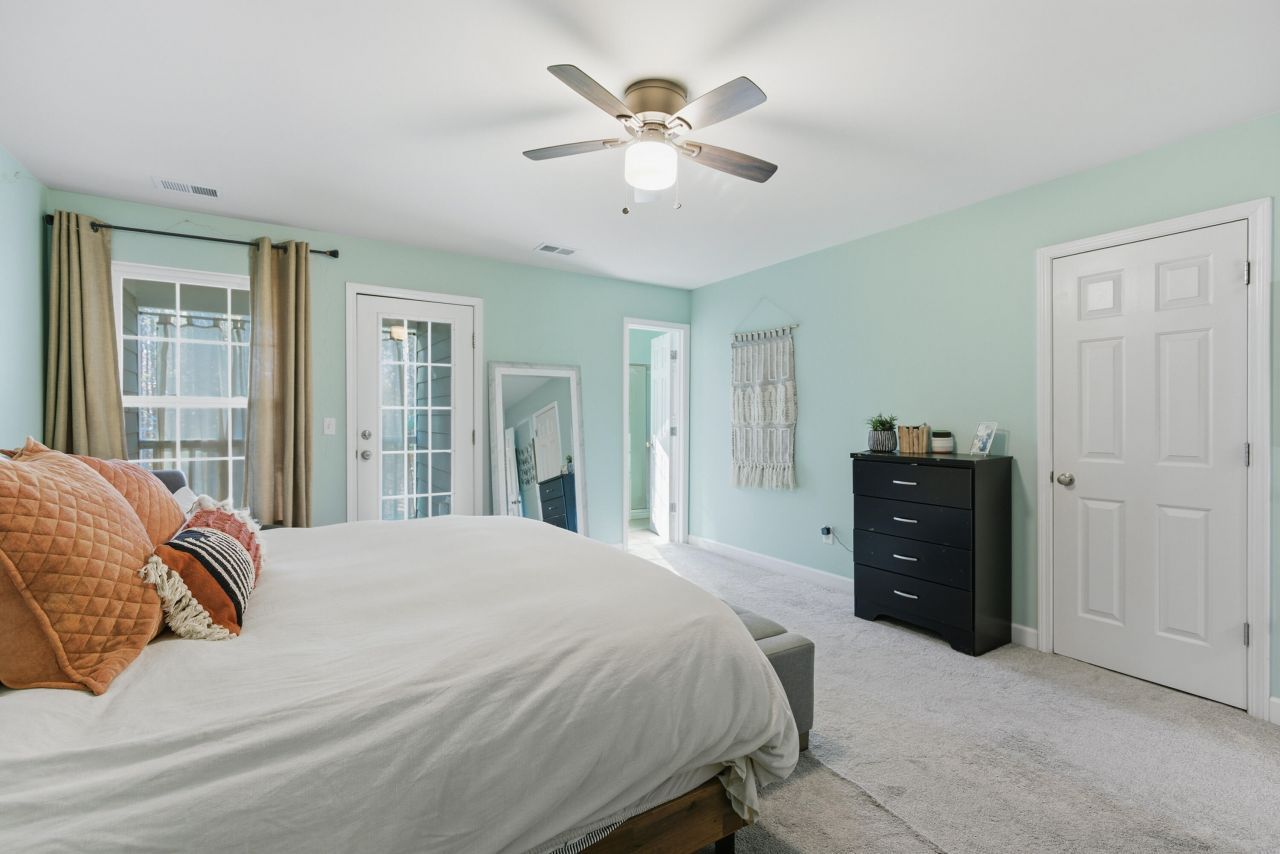 3443 Claremont Street Photo 22