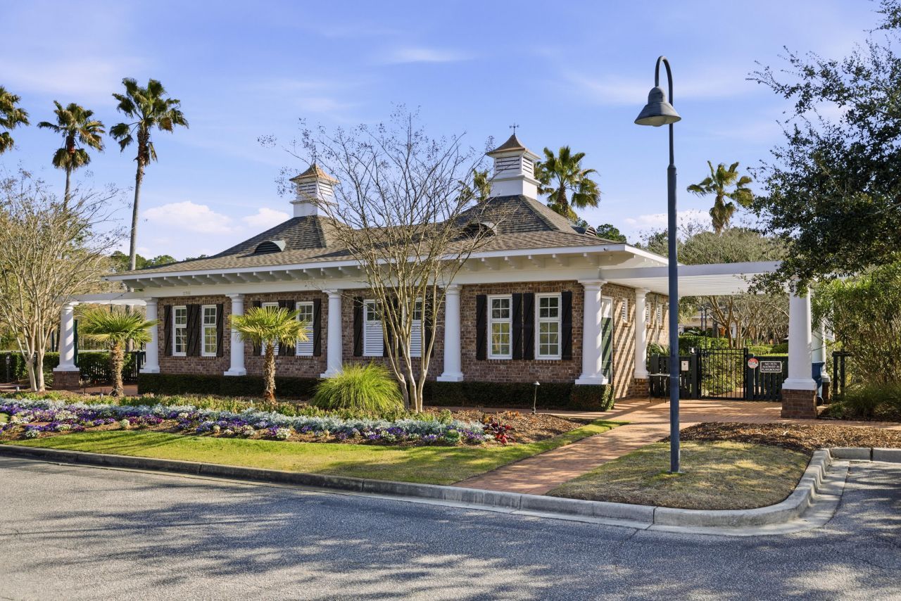 3443 Claremont Street Photo 33