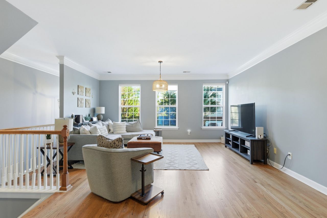 3443 Claremont Street Photo 5