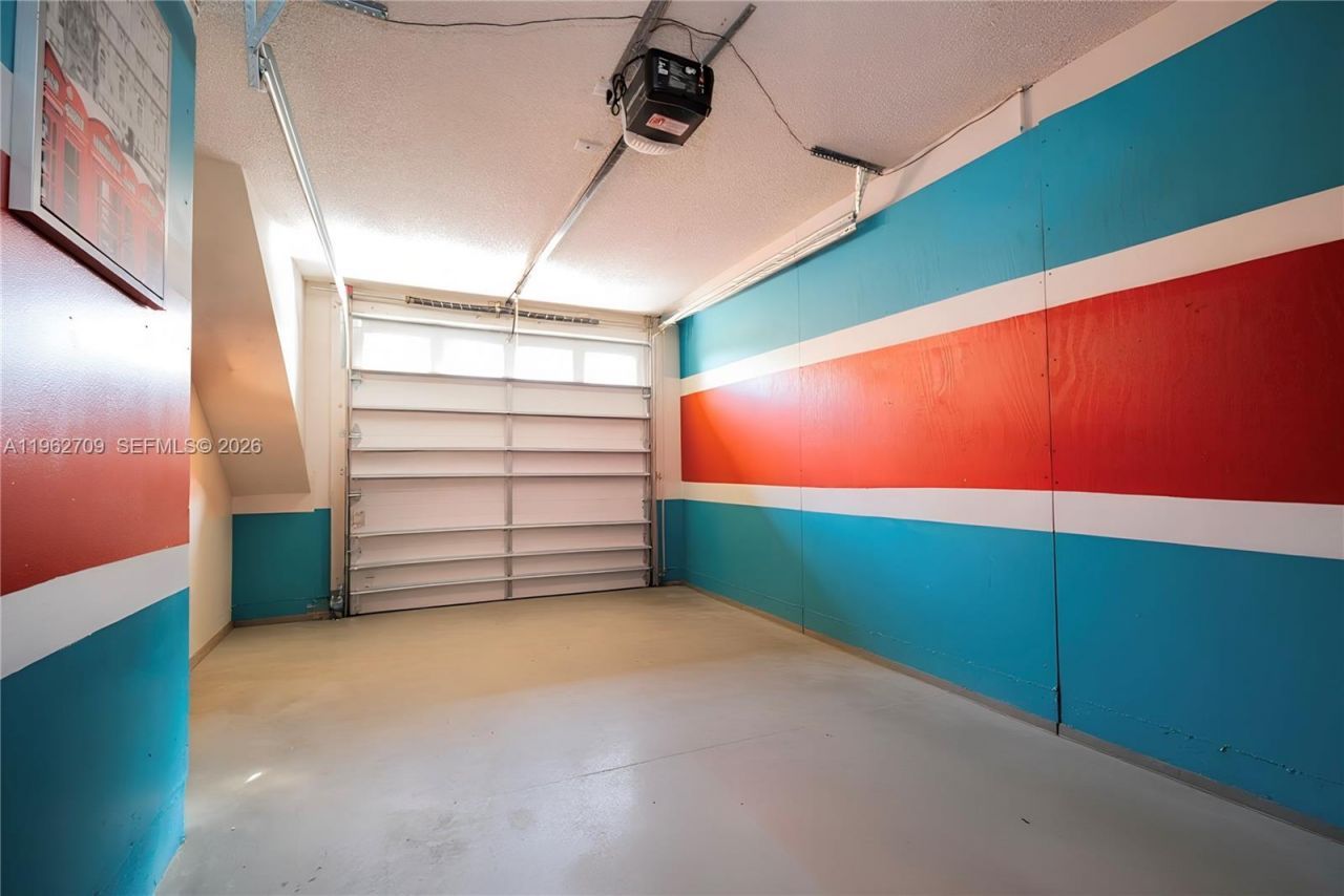 61 NW 110th Ave, Plantation, FL 33324 Photo