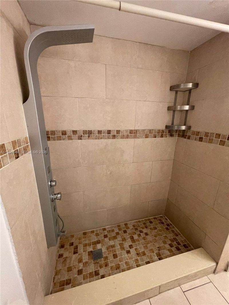 4721 NW 7th St , Unit 101-12, Miami, FL 33126 Photo