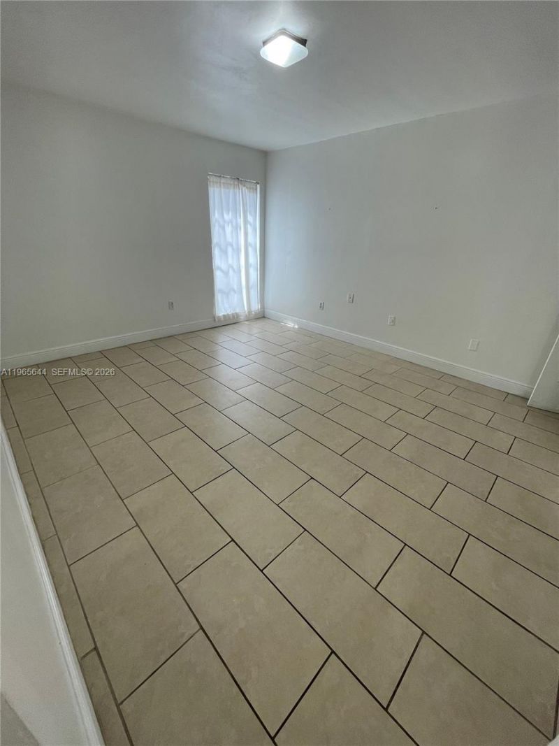 4721 NW 7th St , Unit 101-12, Miami, FL 33126 Photo