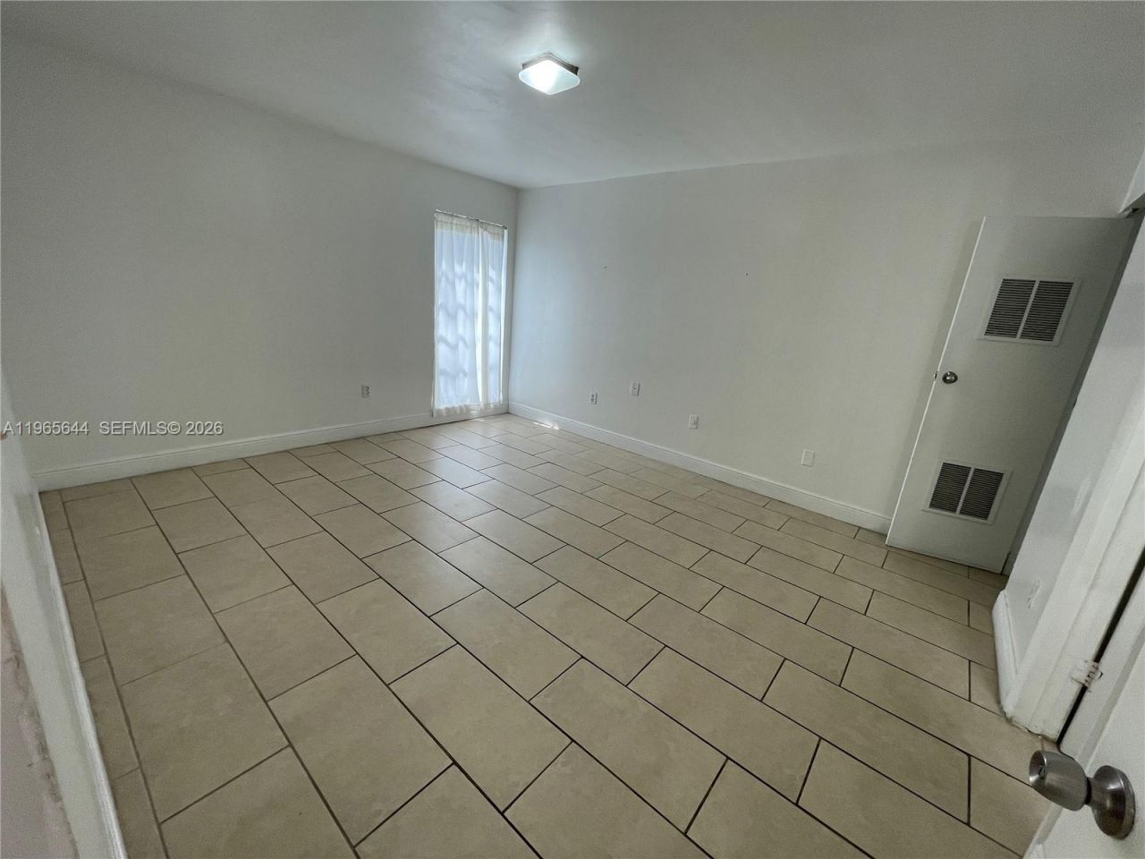 4721 NW 7th St , Unit 101-12, Miami, FL 33126 Photo