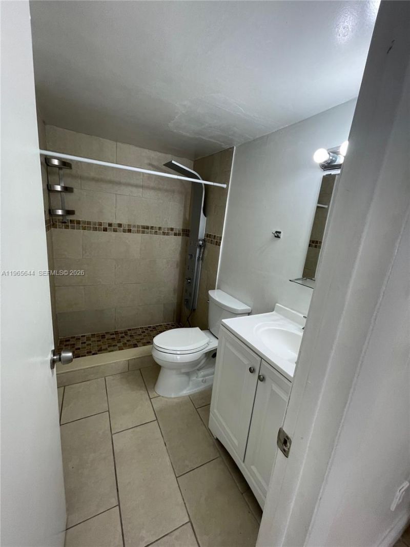 4721 NW 7th St , Unit 101-12, Miami, FL 33126 Photo