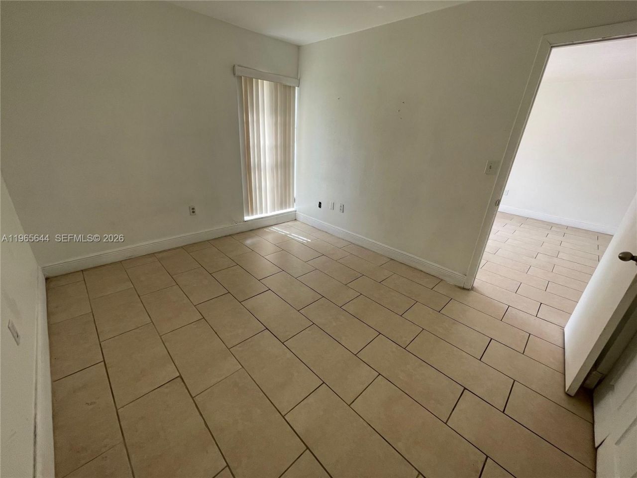 4721 NW 7th St , Unit 101-12, Miami, FL 33126 Photo